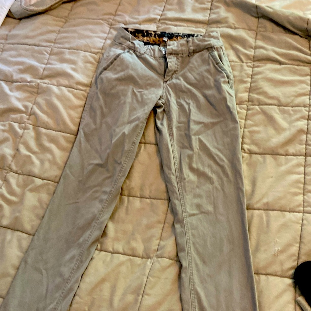 Dictionary, gray straight leg pants size 25